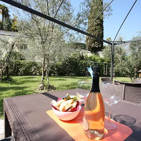 Casa Aurora Lägenhet *